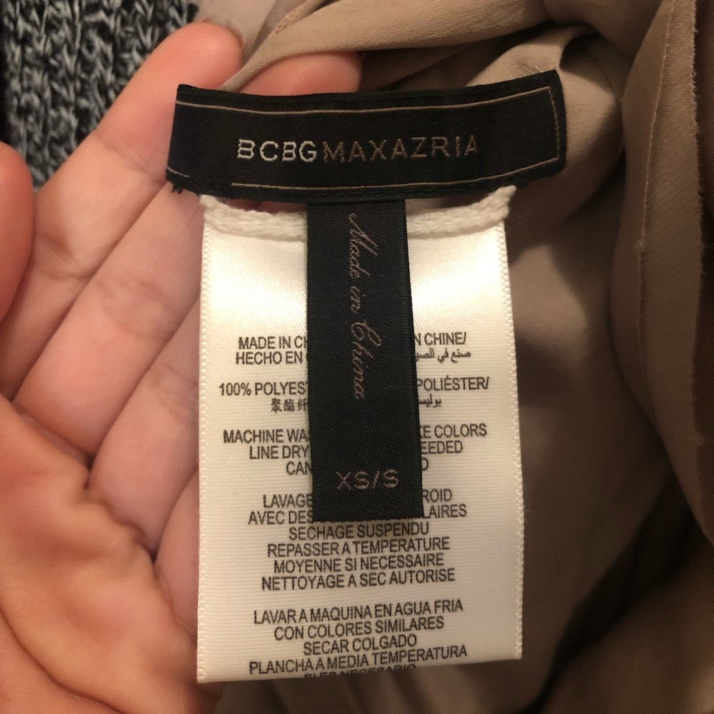 BCBG Ruffle Top - Picture 3 of 3